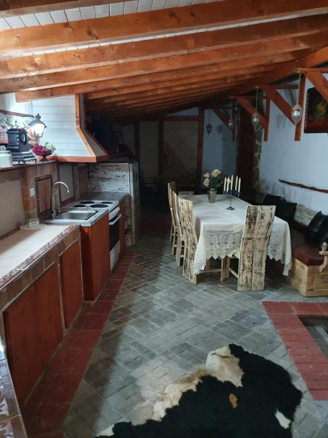 Kashtata S Paraklisa Borovo  Экстерьер фото
