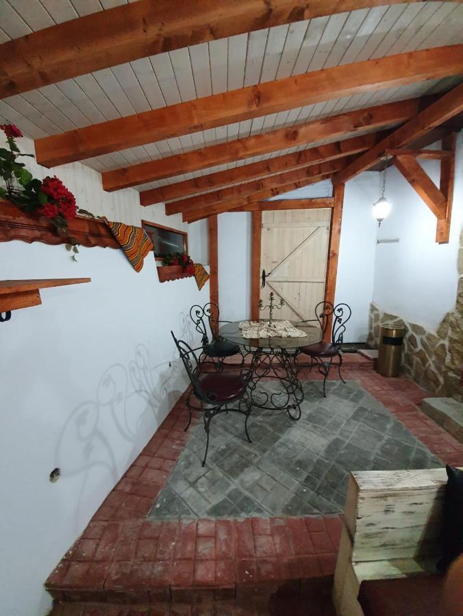 Kashtata S Paraklisa Borovo  Экстерьер фото